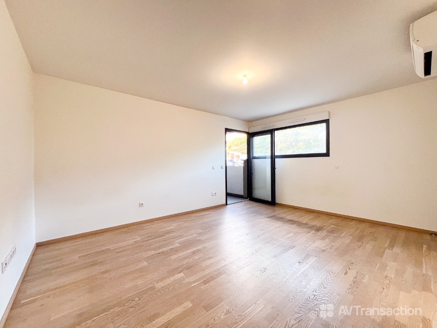 Appartement T1 avec terrasse et ascenseur – Ajaccio