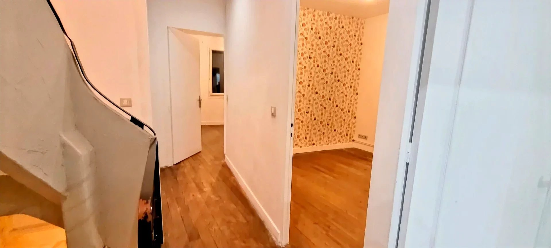 33500 LIBOURNE CENTRE - MAISON DE VILLE 117² 4 CHAMBRES GARAGE
