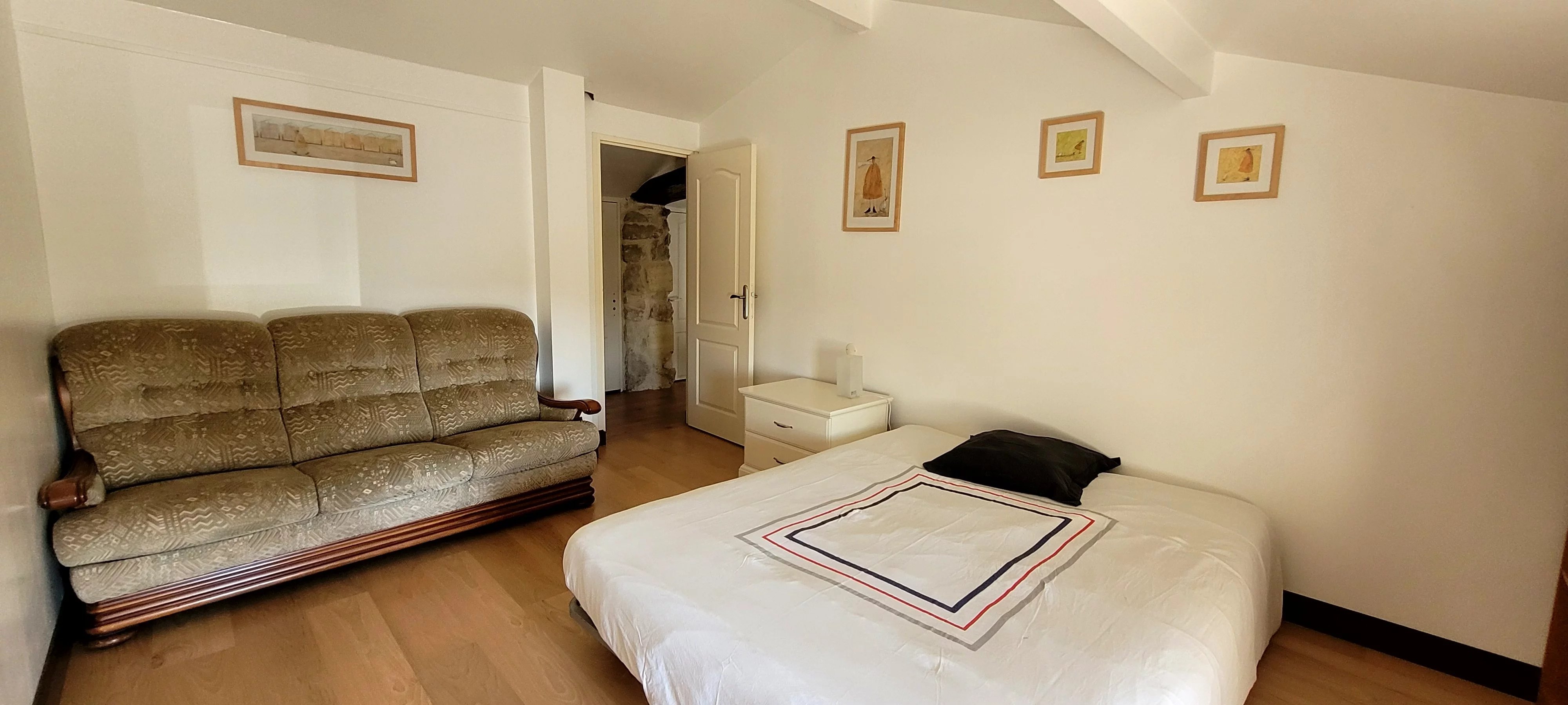 33910 BONZAC-MAISON EN PIERRES 270M² HABITABLES 5 CHAMBRES 5600M