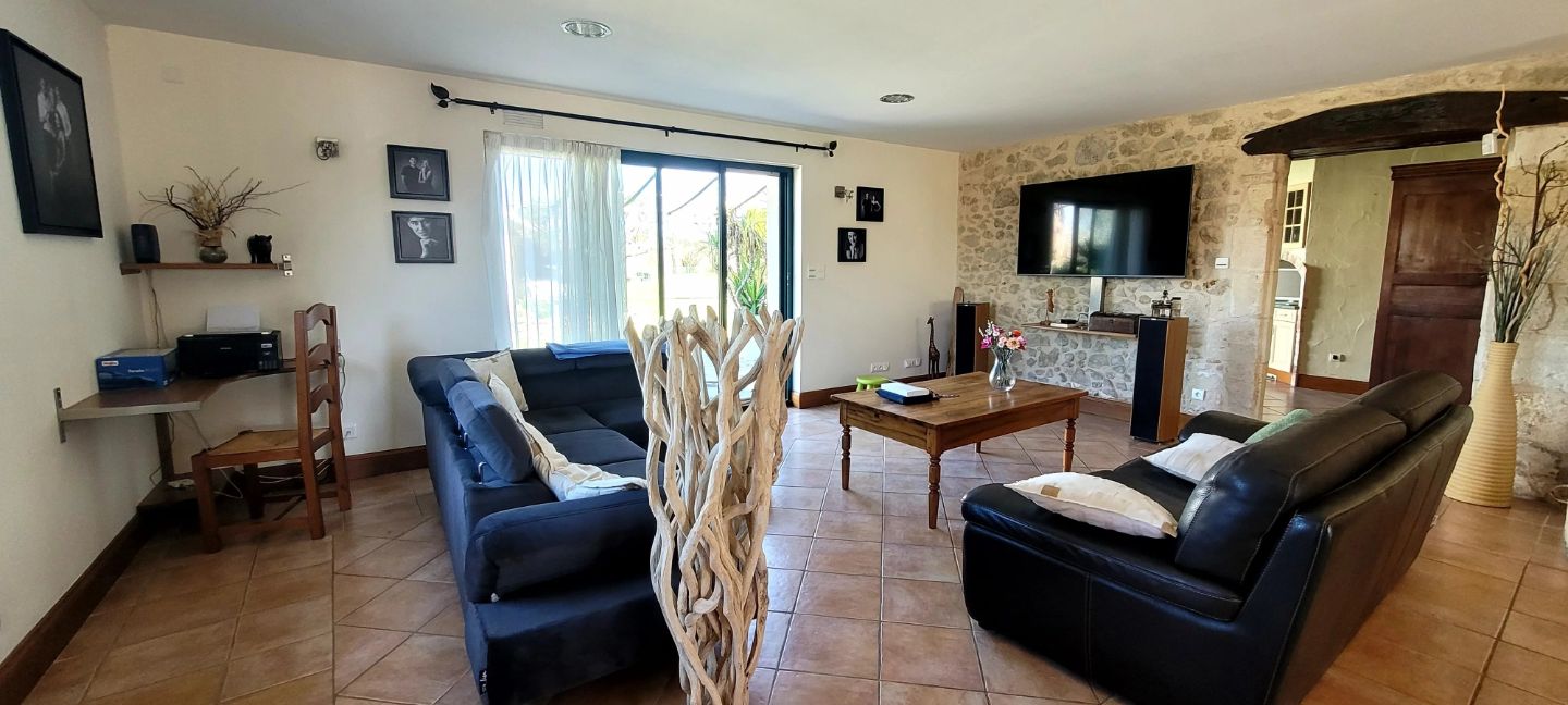 Maison à vendre  - 9 pièce(s) - 270m2 - Bonzac (33910)