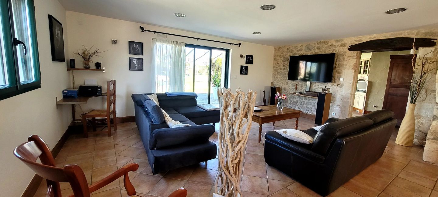 Maison à vendre  - 9 pièce(s) - 270m2 - Bonzac (33910)