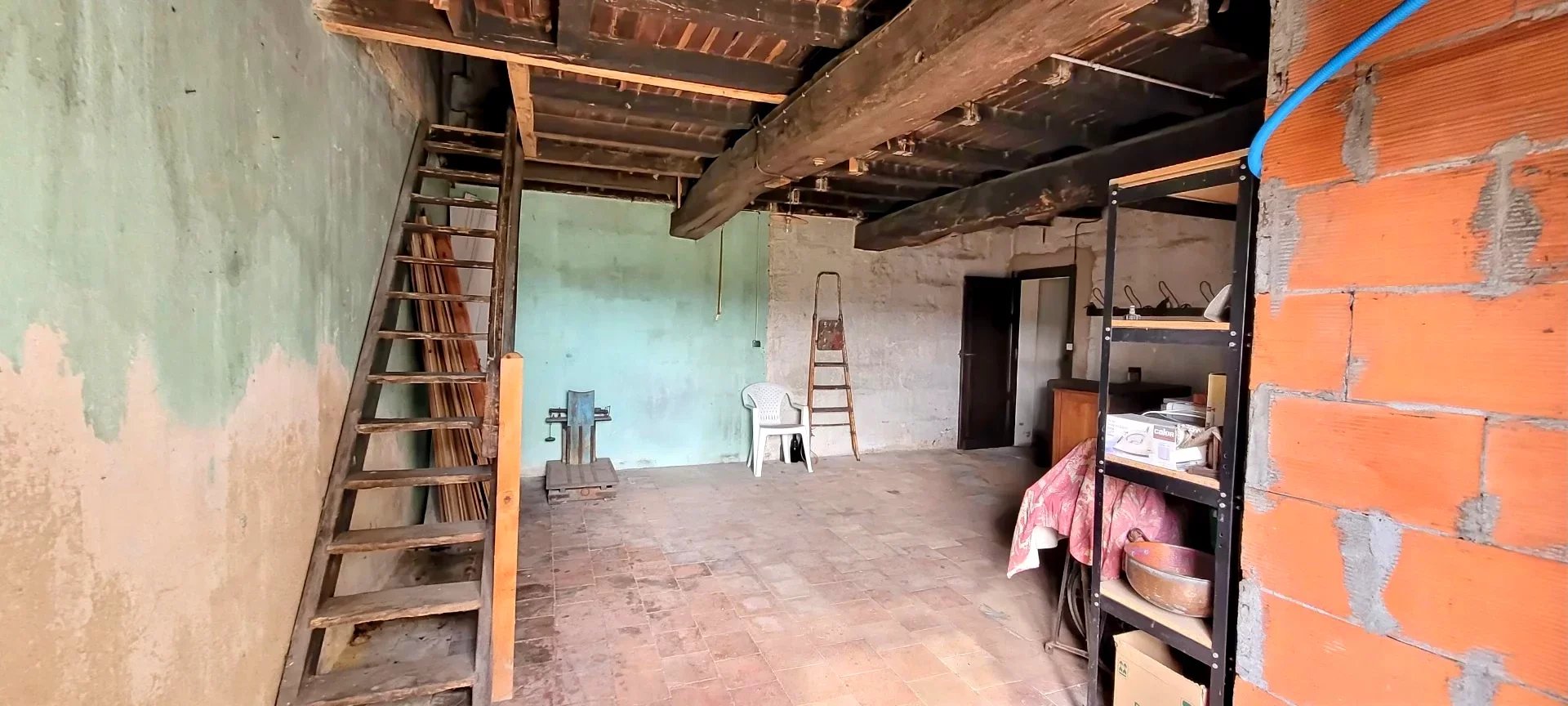 33910 ST DENIS DE PILE-MAISON GIRONDINE 140M² JARDIN 1300M²