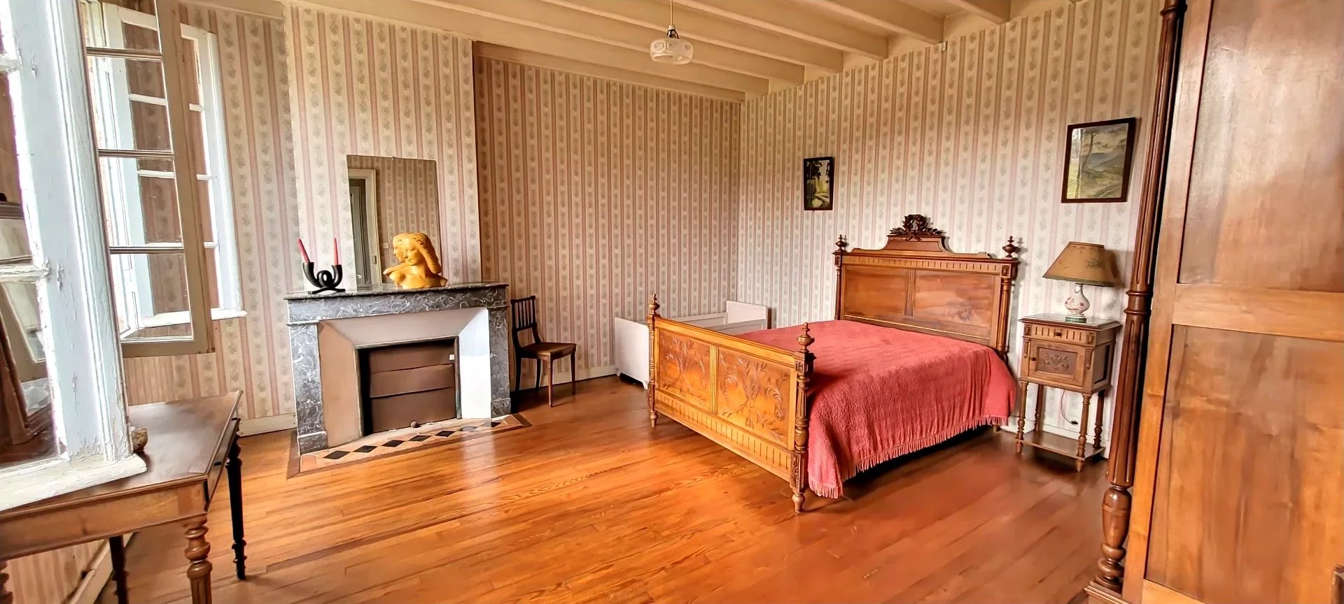 33910 ST DENIS DE PILE-MAISON GIRONDINE 140M² JARDIN 1300M²
