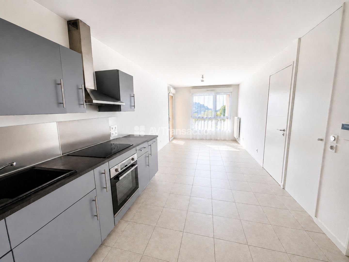 BEAU T2 RECENT DE 43m² - BALCON-GARAGE