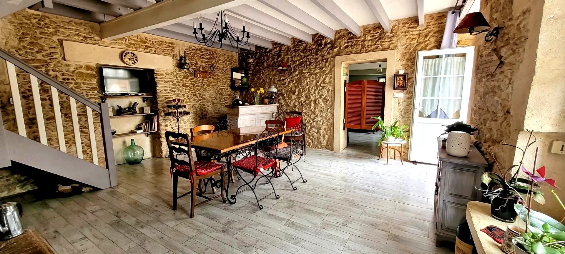 Maison à vendre  - 6 pièce(s) - 210m2 - Guillos (33720)