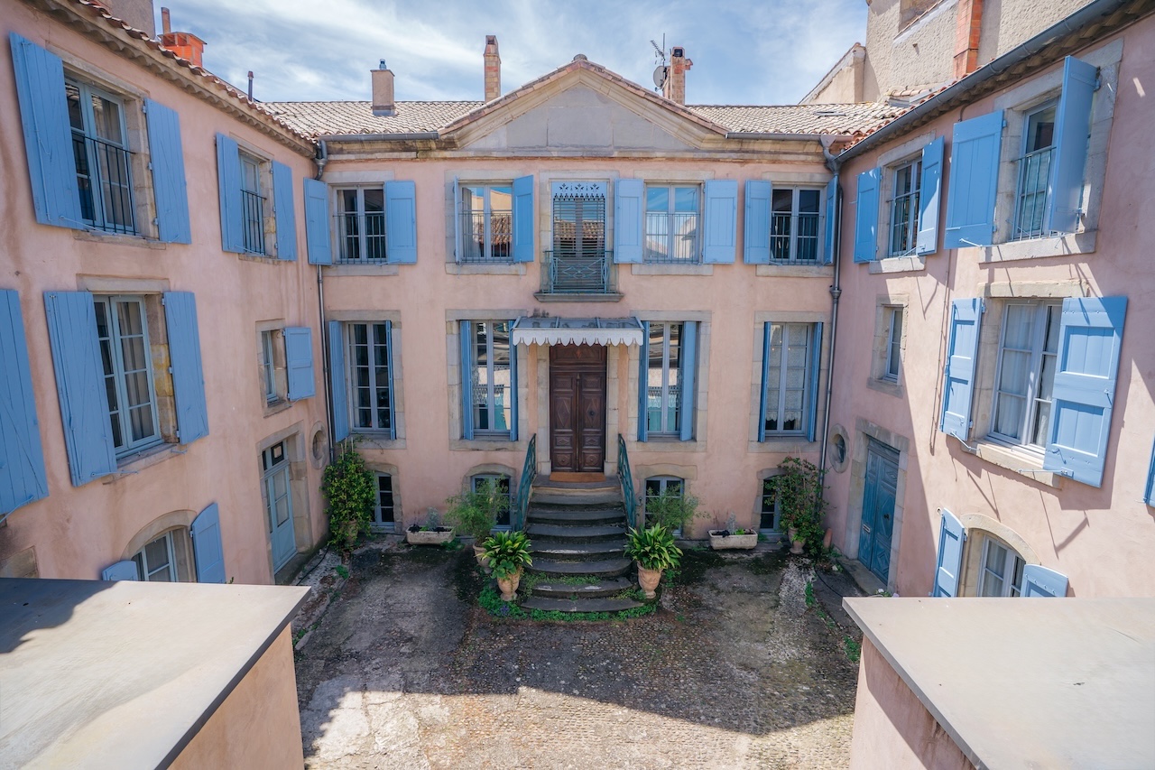 Demeure de ville et village à vendre  - 20 pièce(s) - 700m2 - Carcassonne (11000)