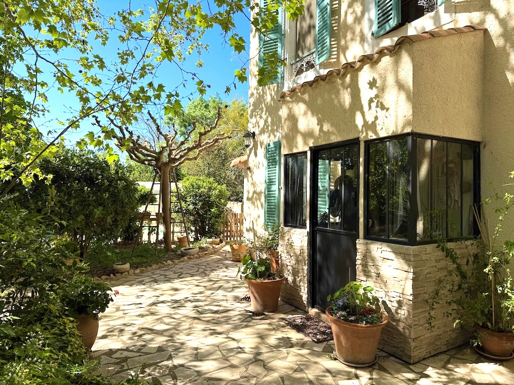 Domaine à vendre  - 15 pièce(s) - 500m2 - Coursan (11110)