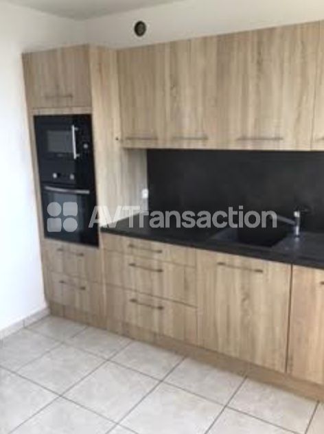 Appartement à vendre  - 3 pièce(s) - 75m2 - Saint-étienne (42100)