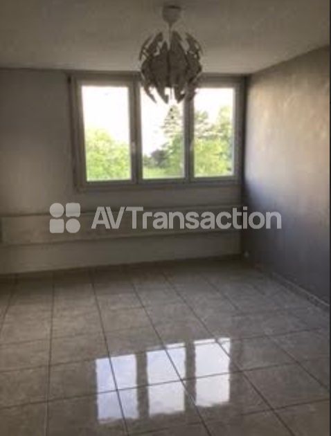 Appartement à vendre  - 3 pièce(s) - 75m2 - Saint-étienne (42100)