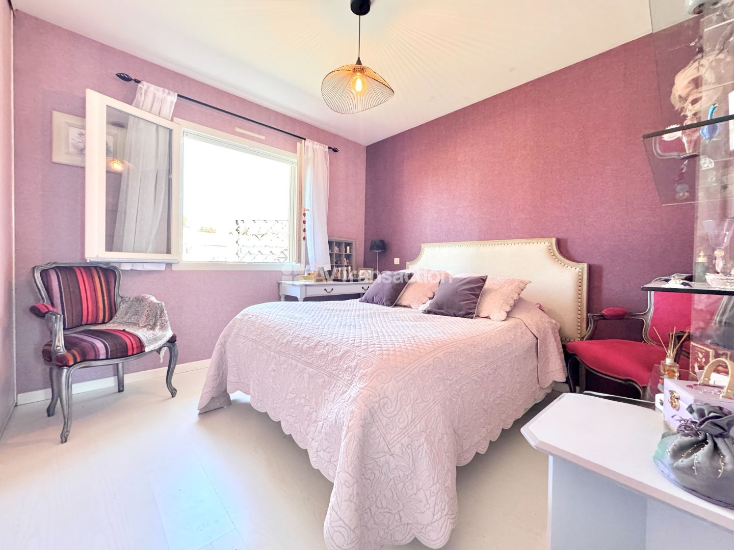  Maison plain pieds 3 chambres avec piscine au calme