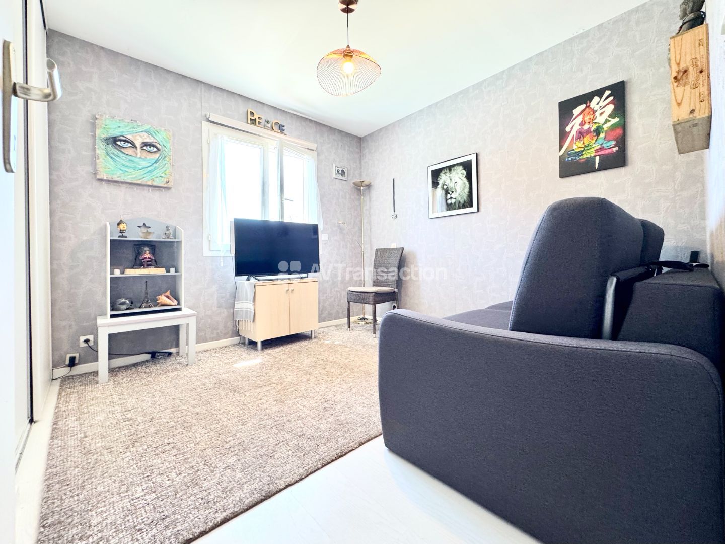 Maison plain pieds 3 chambres avec piscine au calme