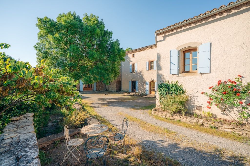 Domaine à vendre  - 10 pièce(s) - 520m2 - La Liviniere (34210)