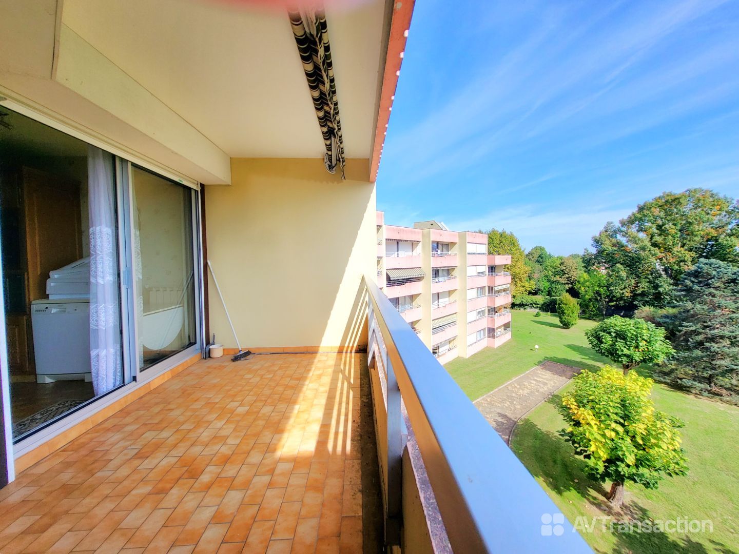 Appartement lumineux avec vue sur un magnifique parc