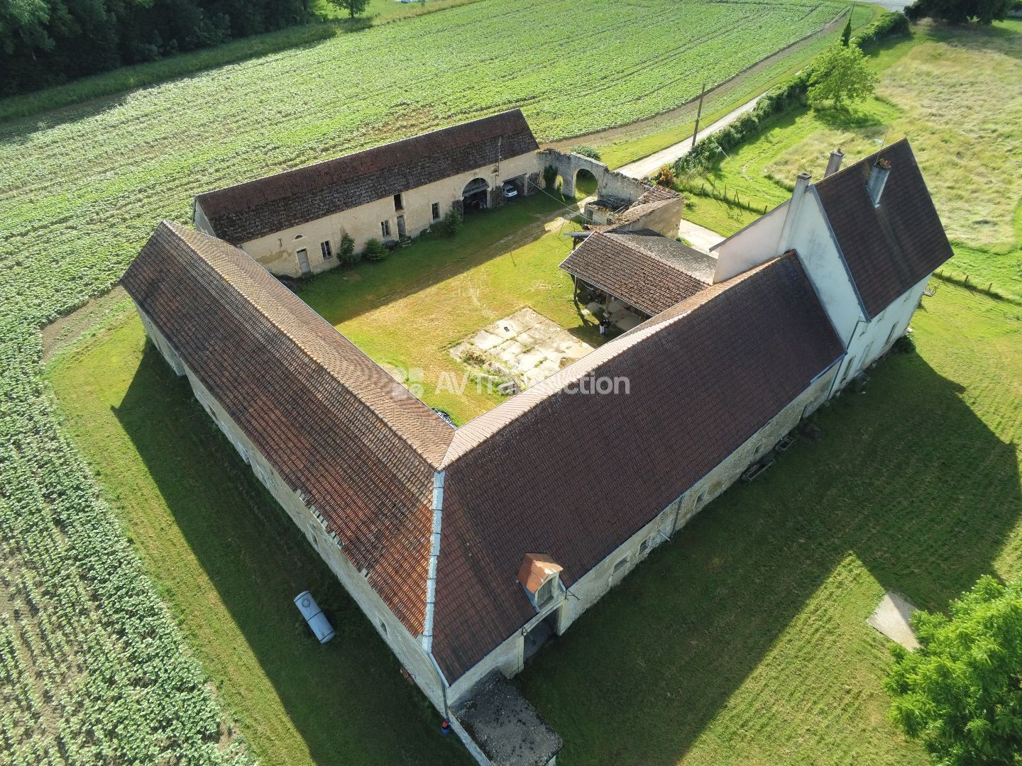 Ferme à vendre  - 6 pièce(s) - 226m2 - Saint Broing (70100)