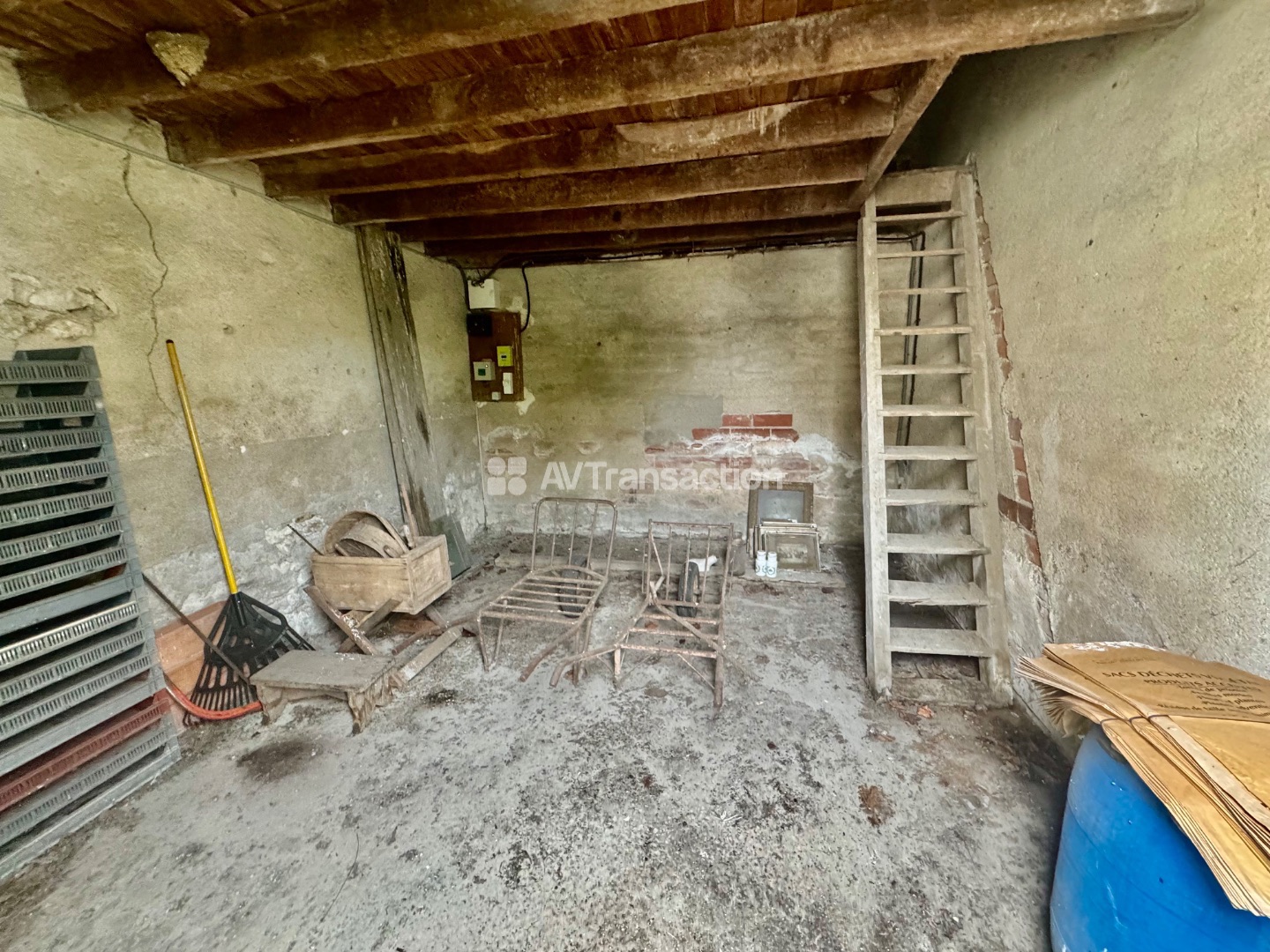 Grange à vendre  - 4 pièce(s) - 60m2 - Saint-jean-le-blanc (45650)