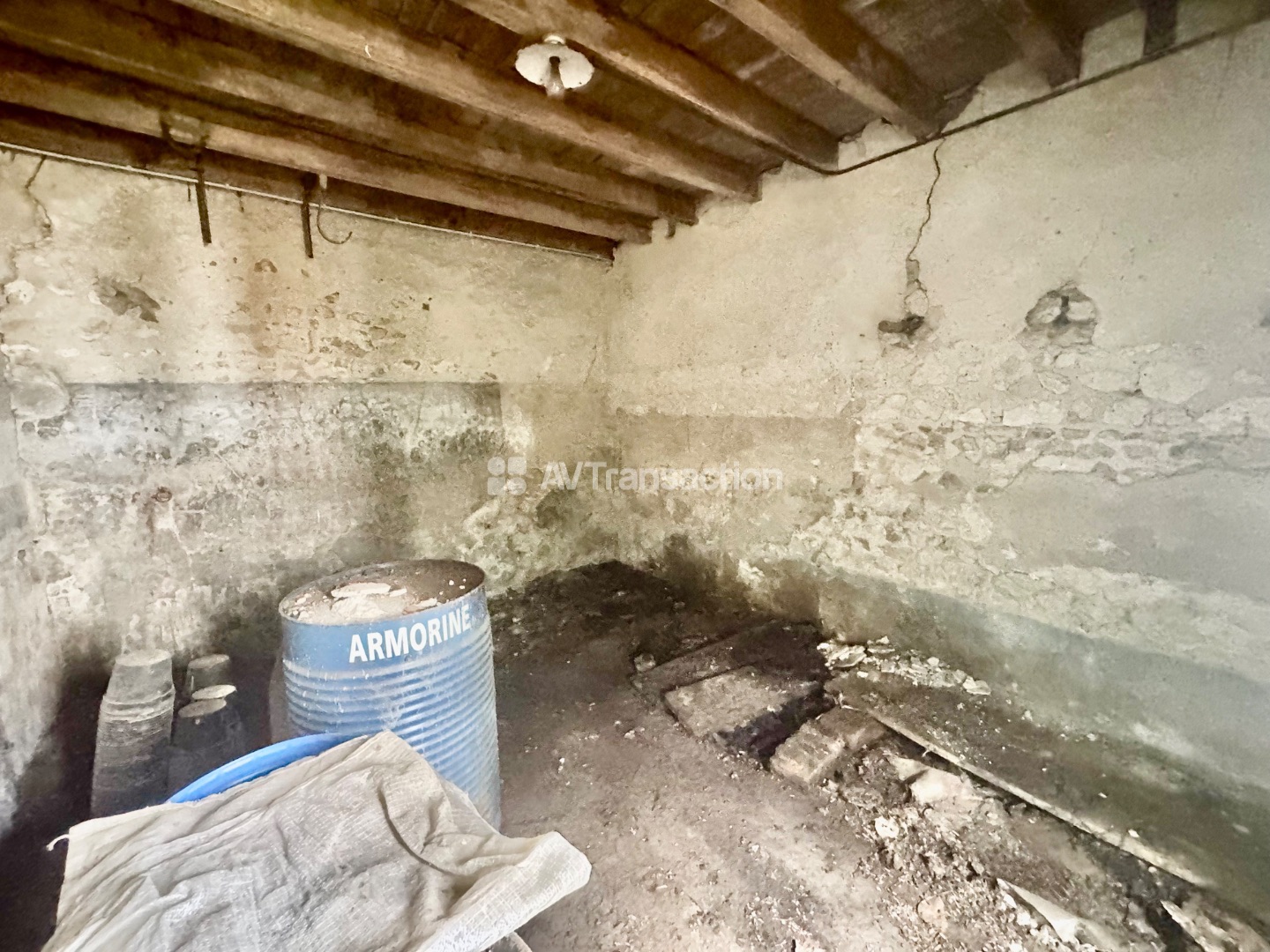 Grange à vendre  - 4 pièce(s) - 60m2 - Saint-jean-le-blanc (45650)