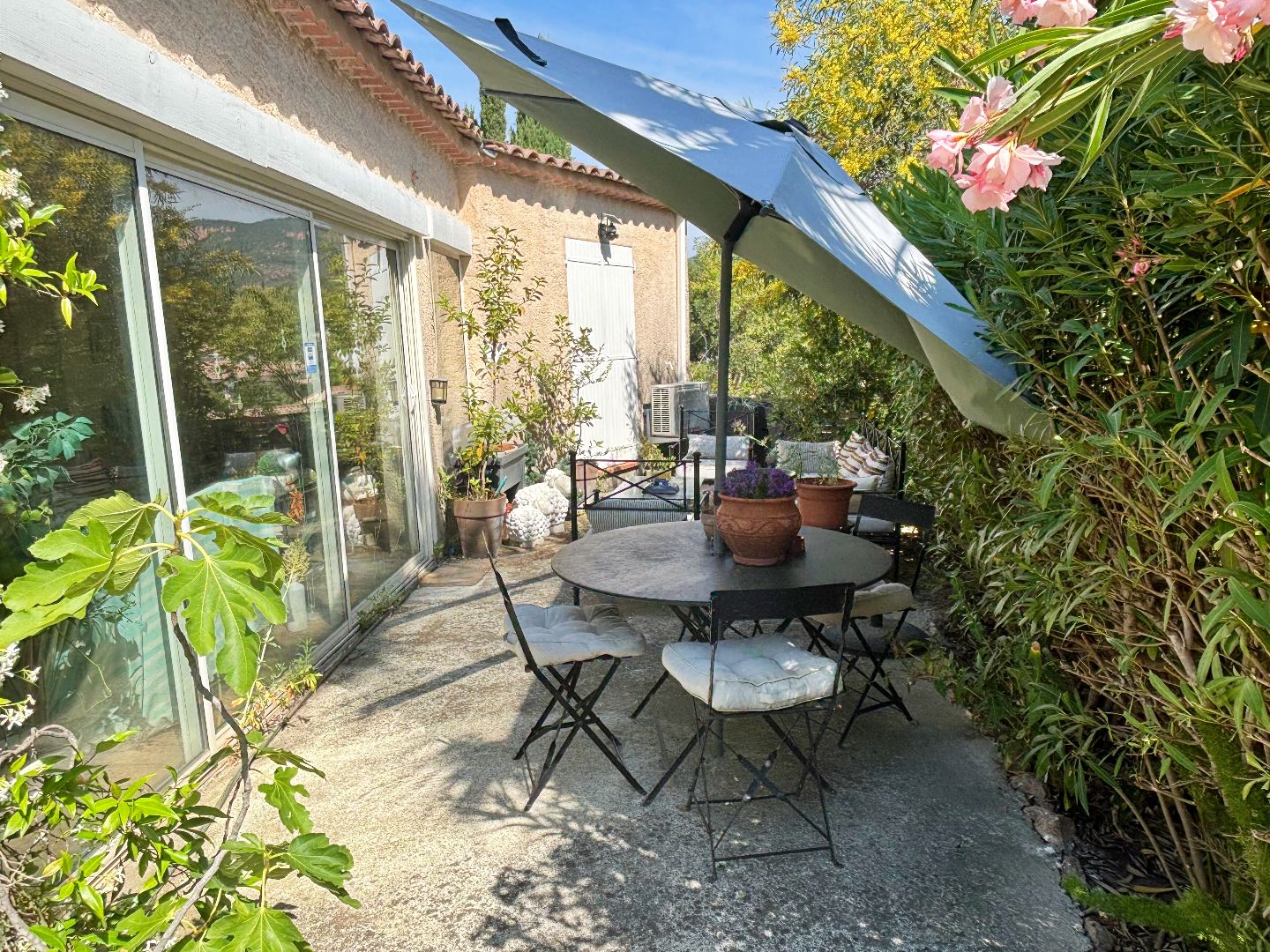 Maison à vendre  - 3 pièce(s) - 100m2 - Roquebrune-sur-argens (83520)