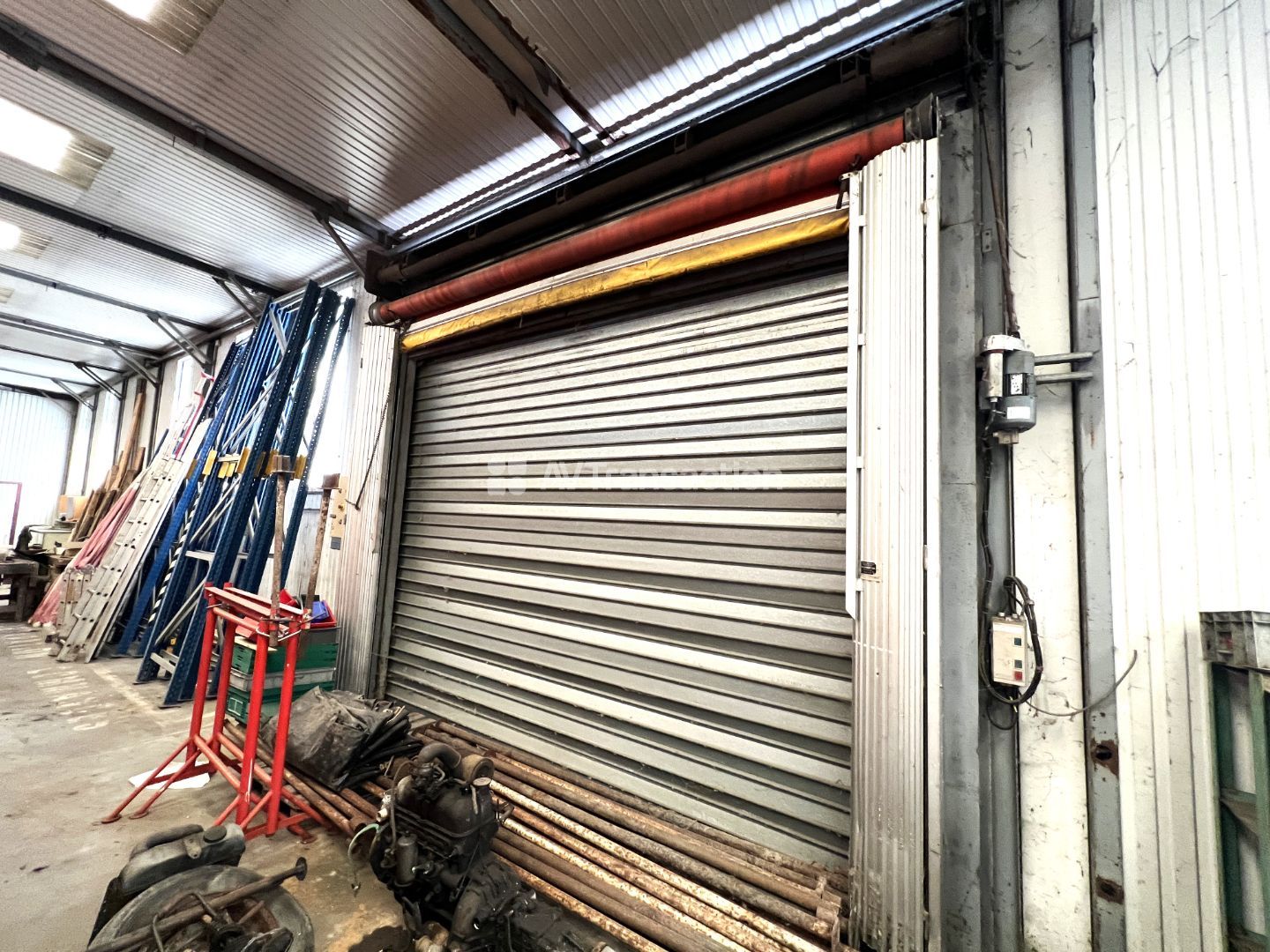 A vendre , Vernon ( 27200 )  local d'activité ,    820 m2