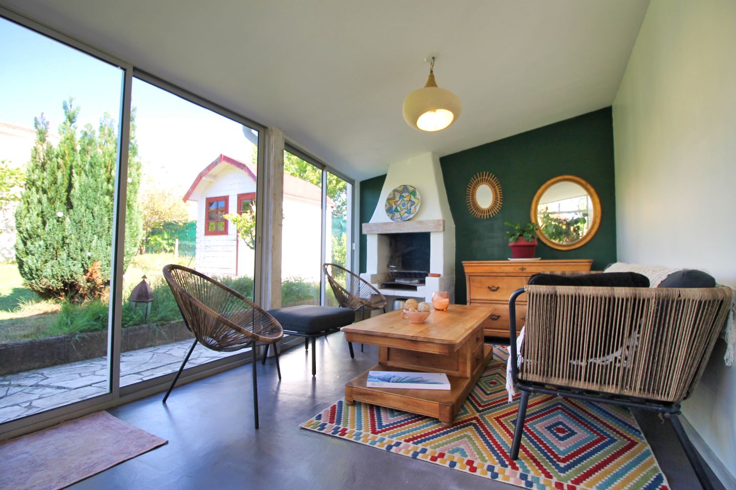 MAISON RÉNOVÉE A 200 M DU PARC DE VAUX