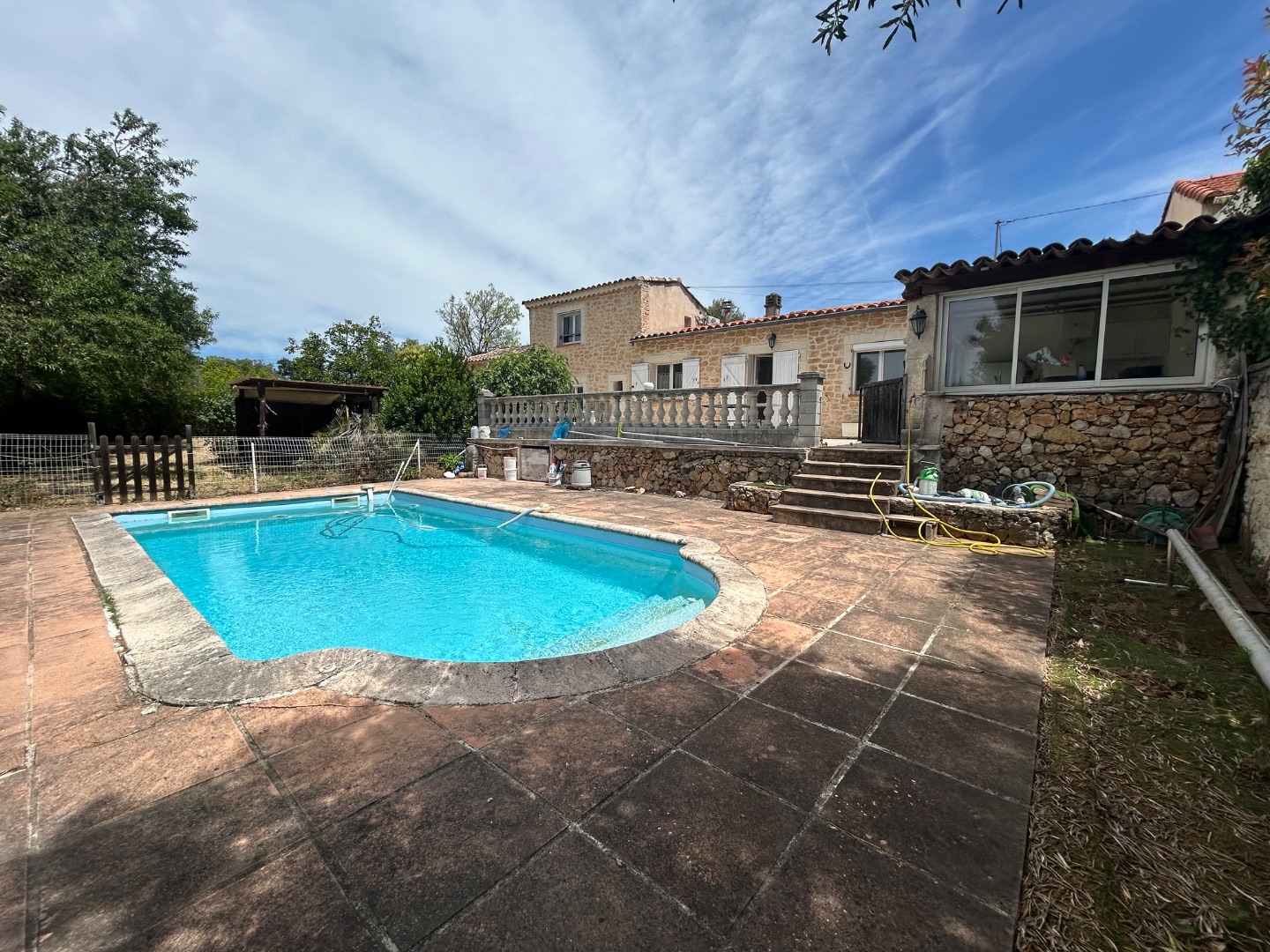 villa avec piscine