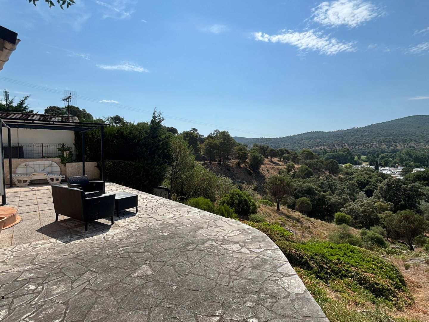 Chalet à vendre  - 2 pièce(s) - 33m2 - Roquebrune-sur-argens (83520)