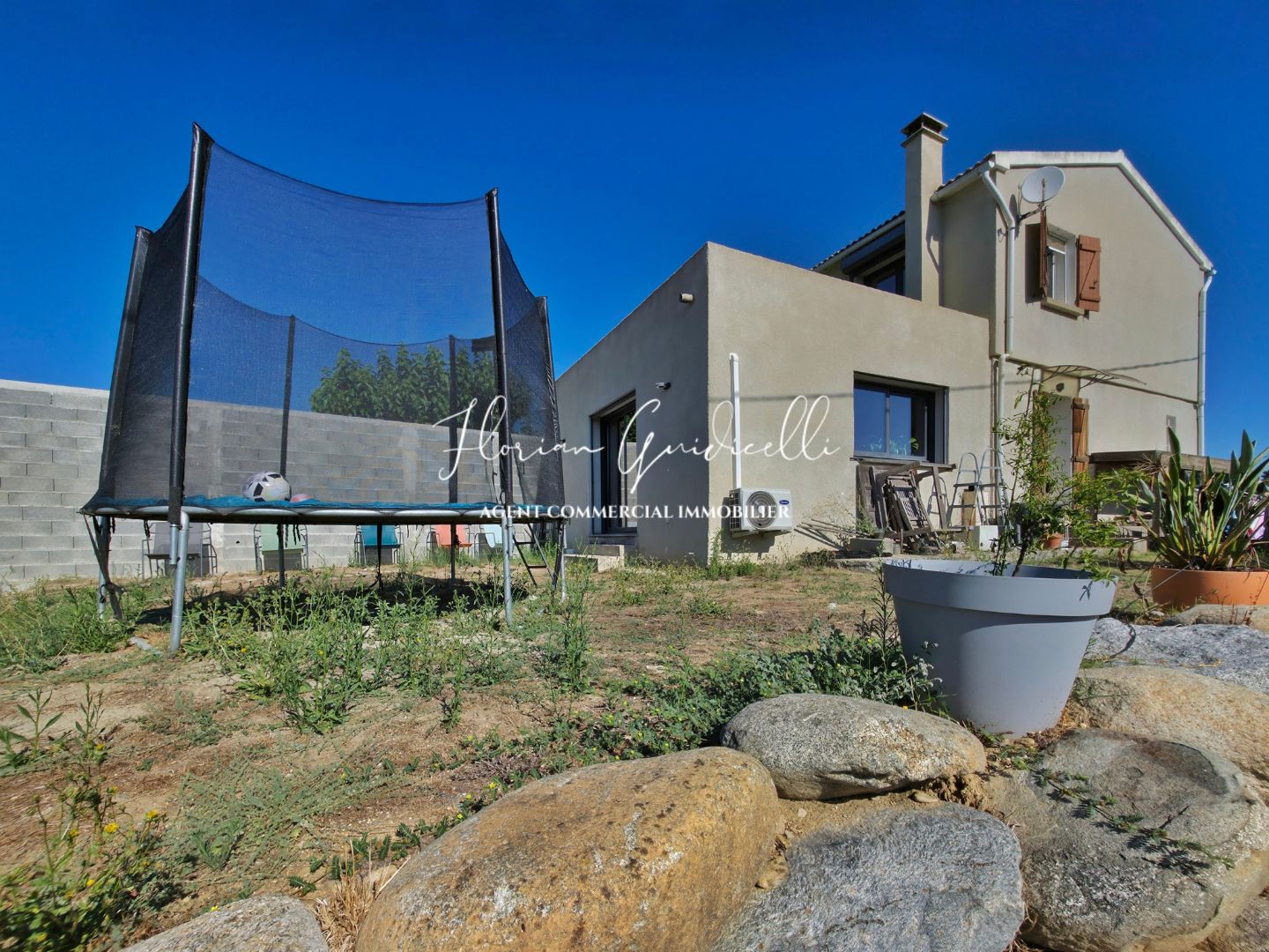Maison mitoyenne à vendre  - 3 pièce(s) - 95m2 - Aléria (20270)