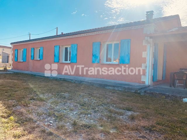 Maison à vendre  - 8 pièce(s) - 215m2 - Ladiville (16120)