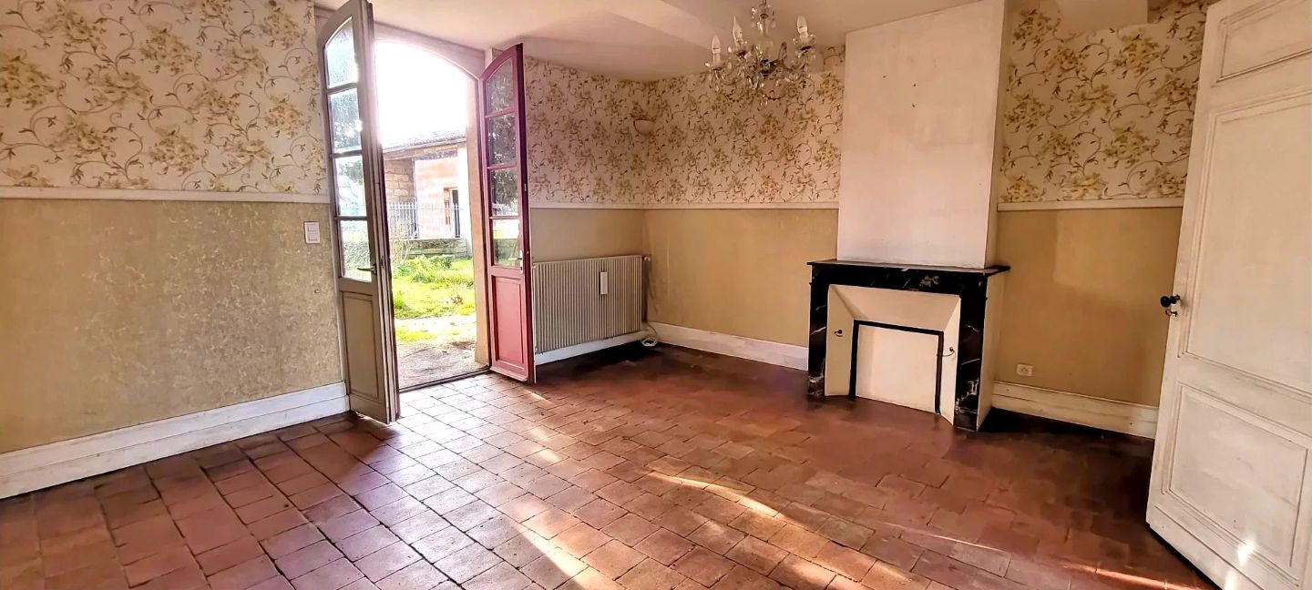33230 ABZAC - PROPRIETE 5 CHAMBRES GRANGES 2HA TERRAIN