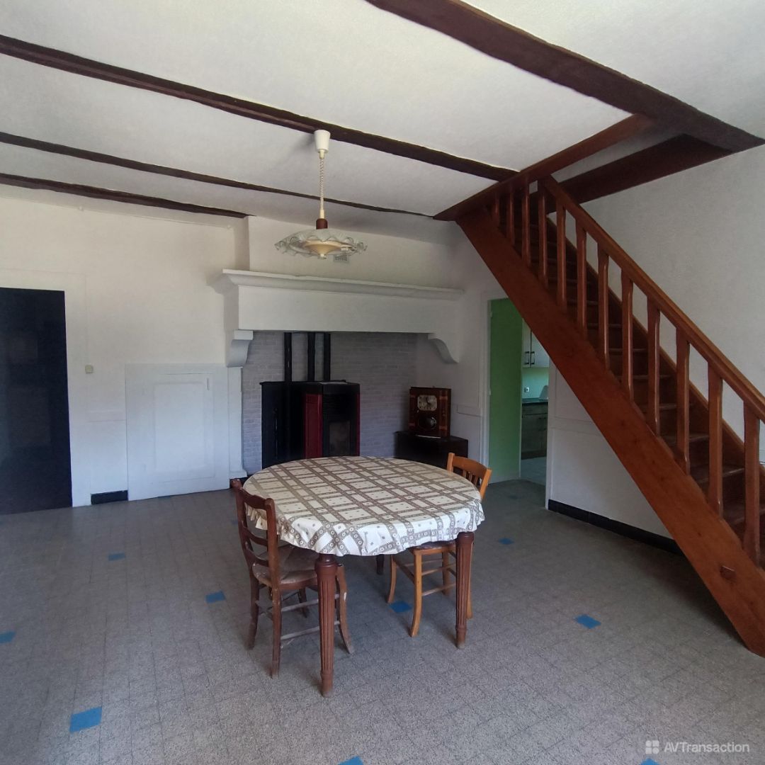 Maison à vendre  - 4 pièce(s) - 115m2 - Gy (70700)