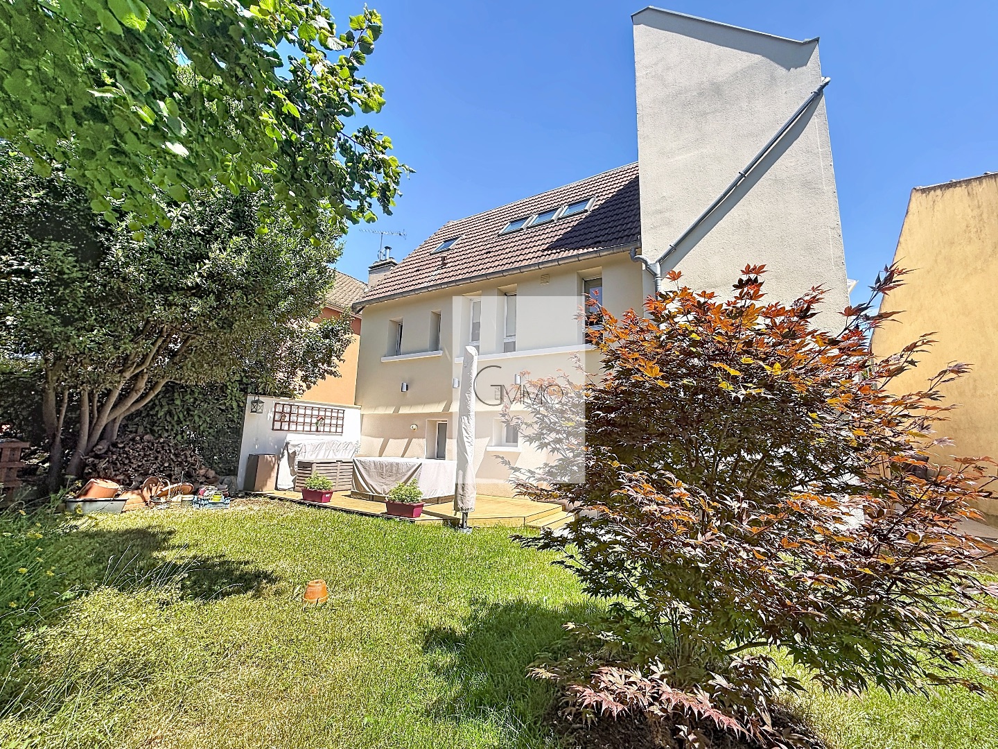 À découvrir sans tarder ! Maison rénovée 4 chambres, sous-sol to