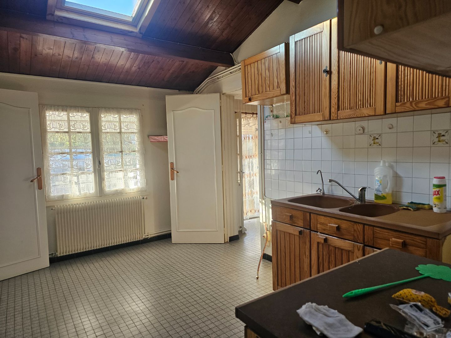 Maison ancienne avec potentiel à Soullans – 2 chambres – Terrain