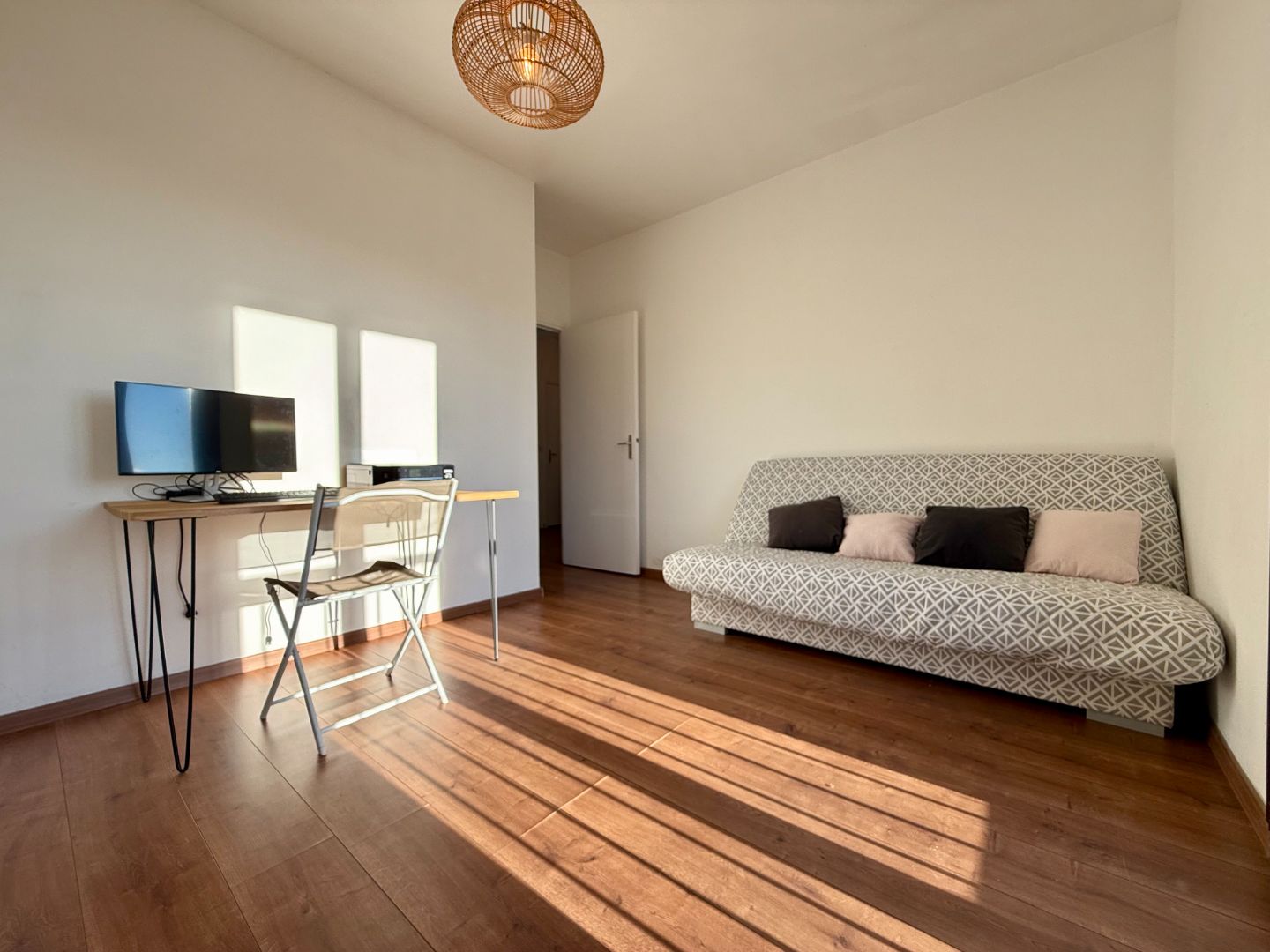Villa T4 en duplex - vue mer &amp; montagnes