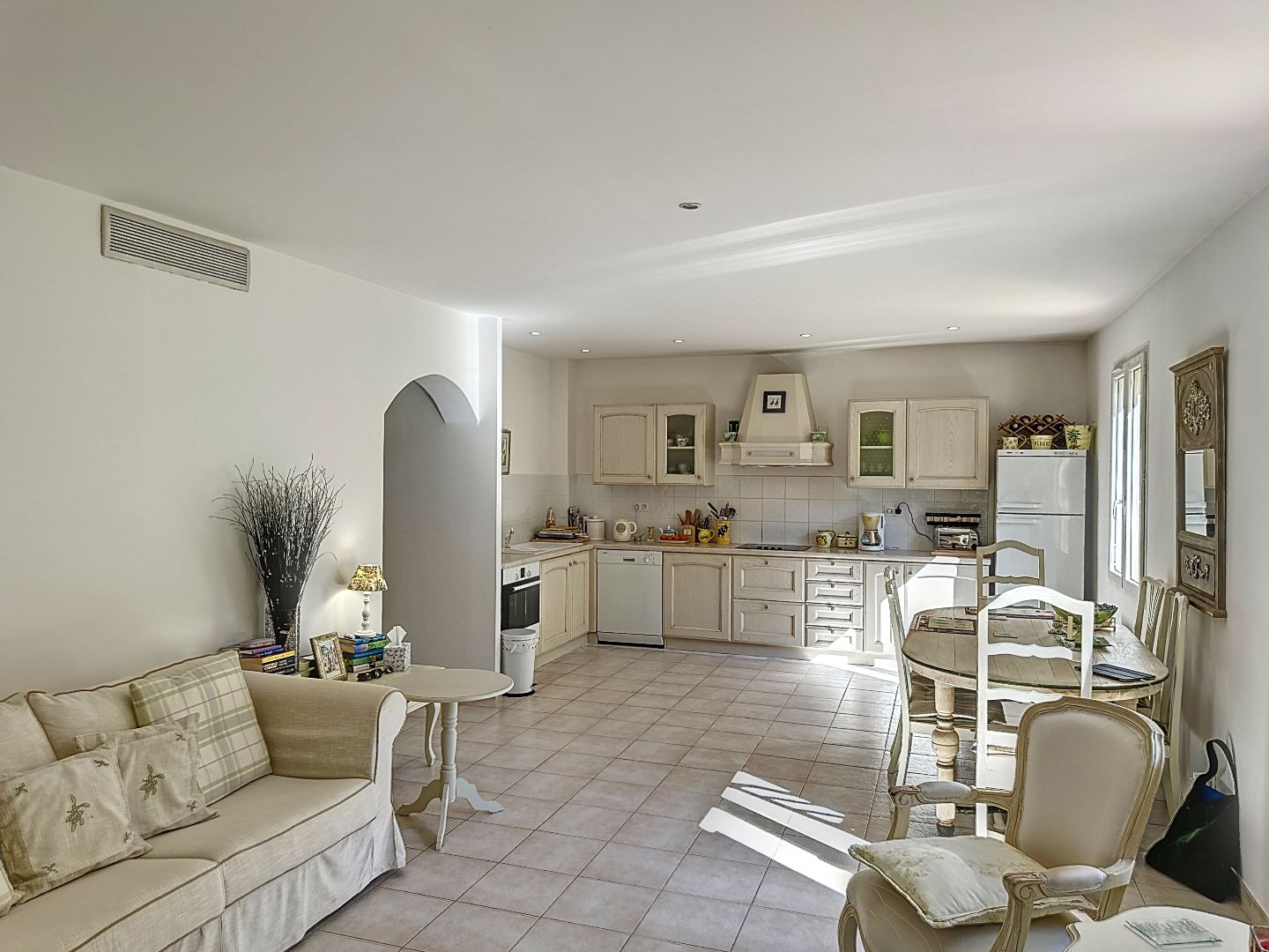 >Appartement en rez-de-jardin à vendre  - 3 pièce(s) - 70m2 - Lorgues (83510)