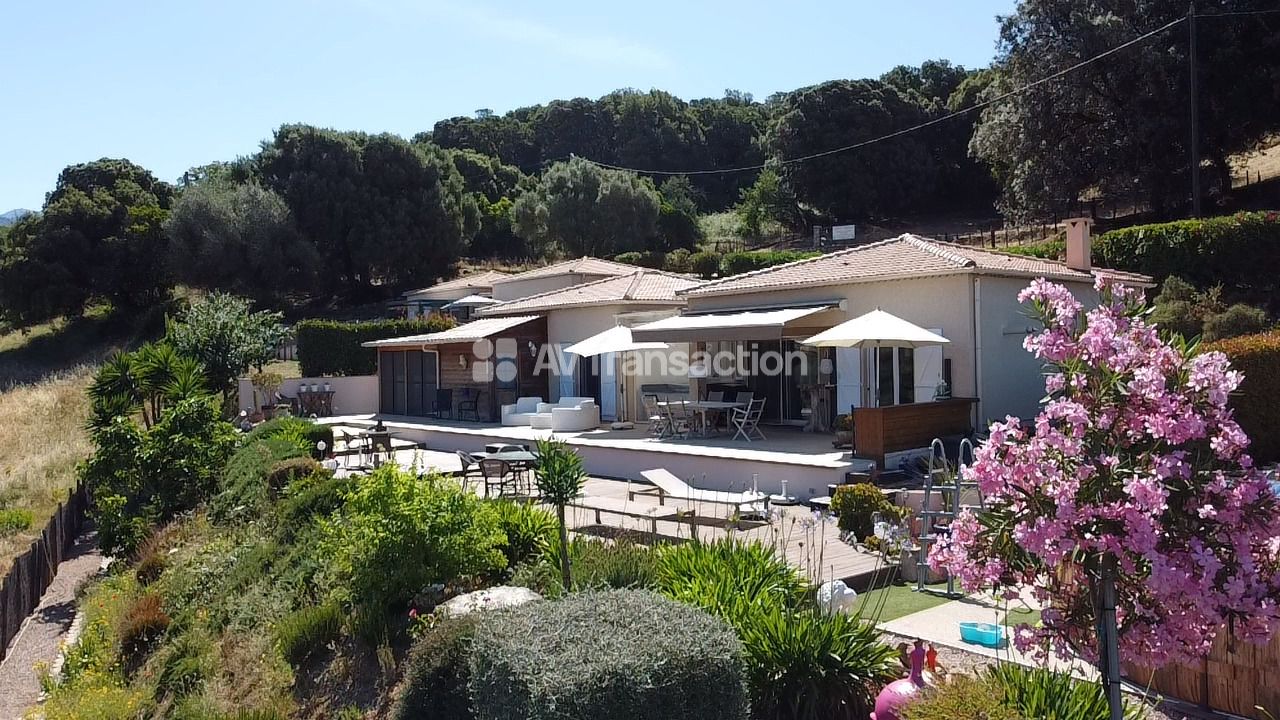 Maison à vendre  - 4 pièce(s) - 110m2 - Cuttoli-corticchiato (20167)