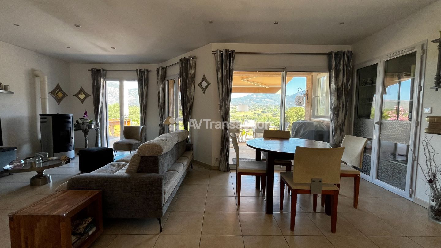 À vendre plaine de Cuttoli Villa T4