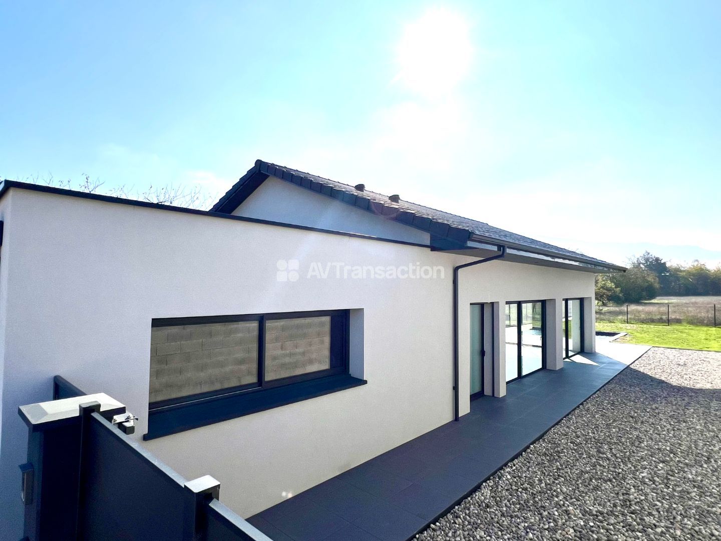 Maison individuelle à vendre  - 4 pièce(s) - 148m2 - Peyrieu (01300)