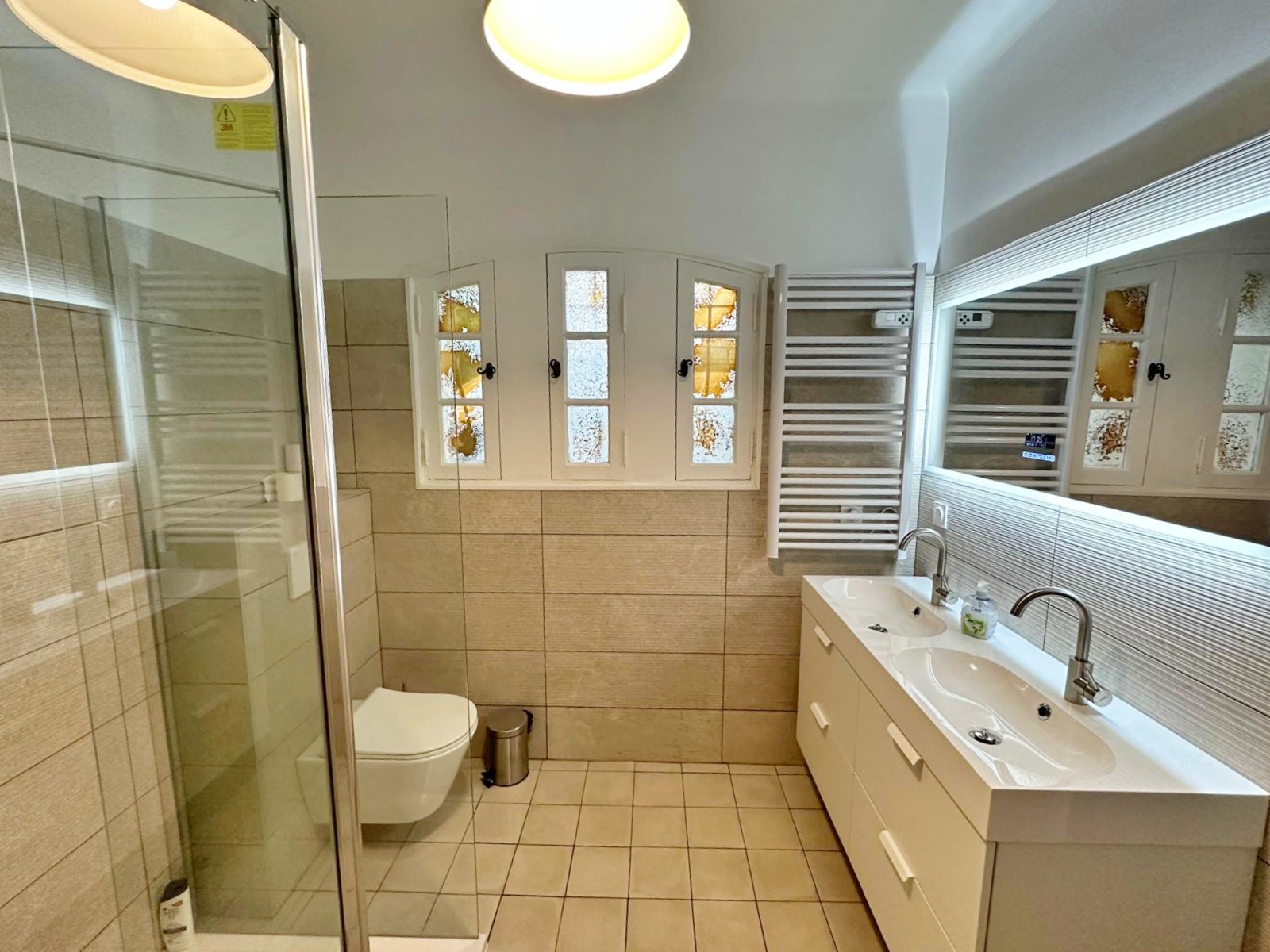 Maison de plain pied avec piscine