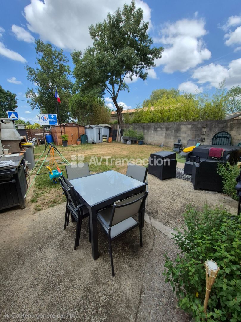 Maison à vendre  - 3 pièce(s) - 87m2 - Saint-sulpice-et-cameyrac (33450)