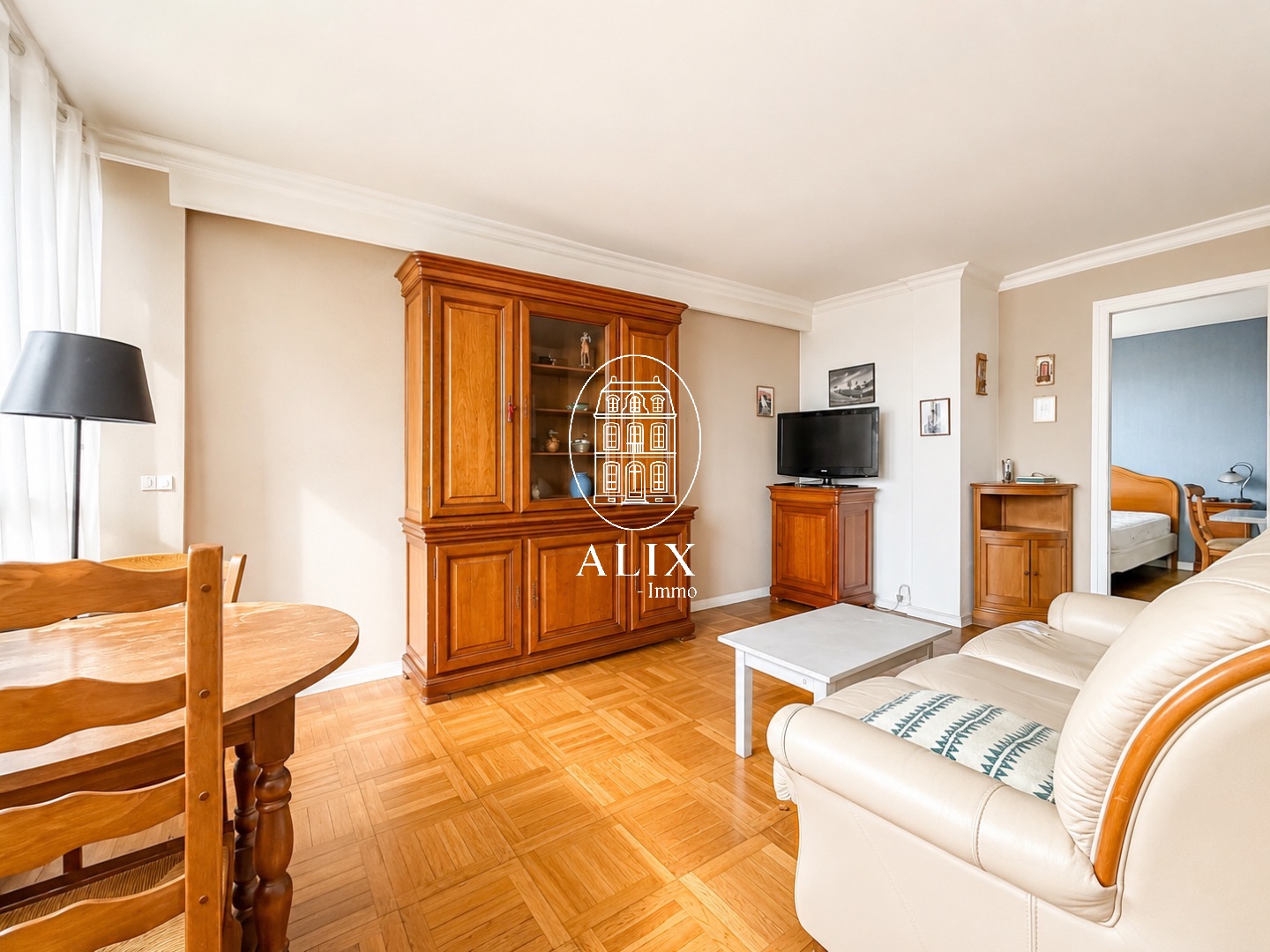 Appartement à vendre  - 3 pièce(s) - 52m2 - Saint-denis (93200)