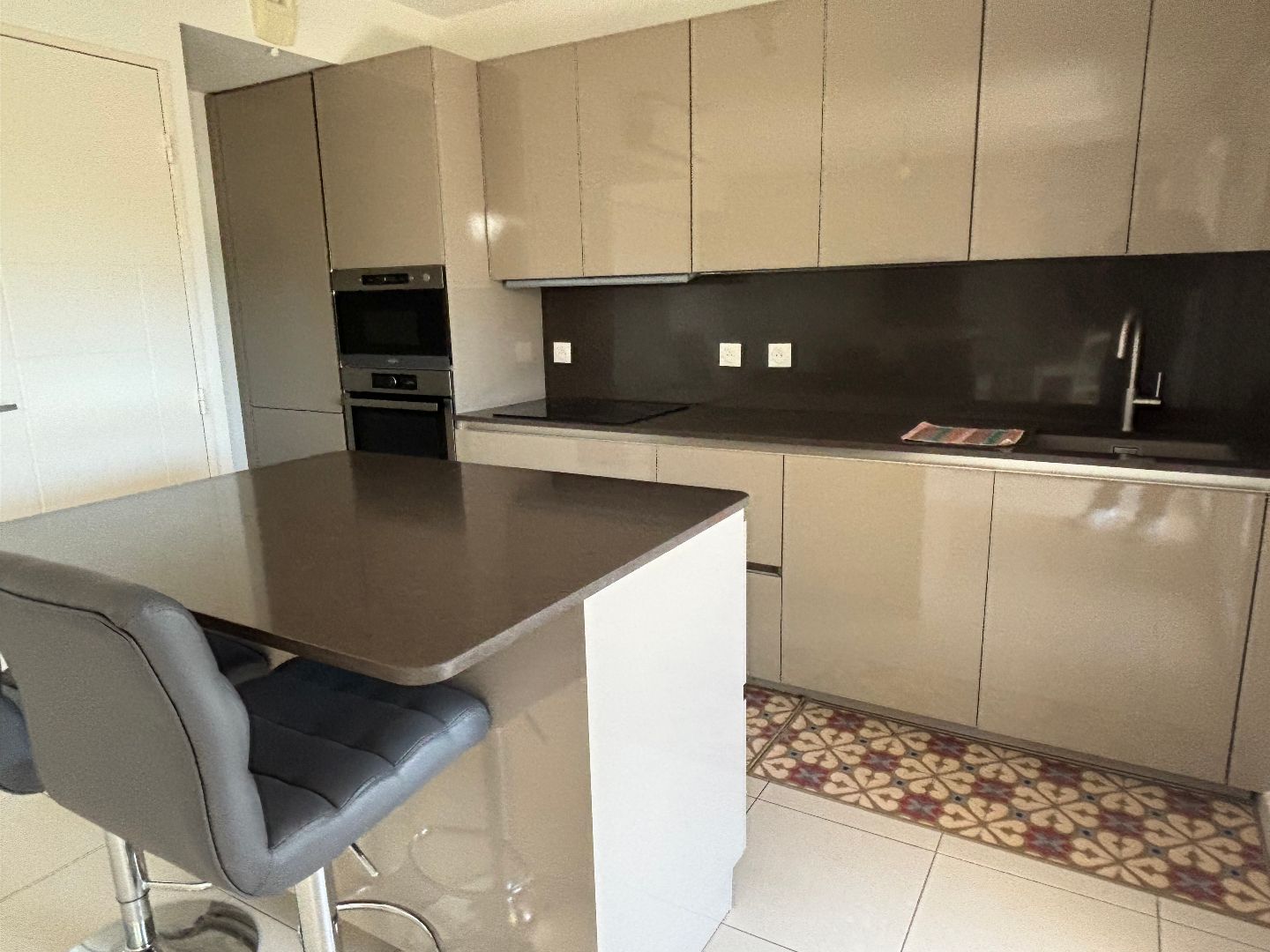 Maison à vendre  - 4 pièce(s) - 86m2 - Puget-sur-argens (83480)