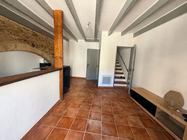 Immeuble de rapport à vendre  - 5 pièce(s) - 77.6m2 - Caissargues (30132)