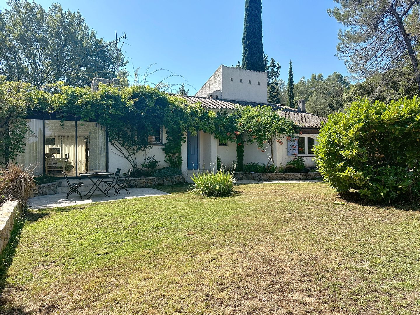 Maison à vendre  - 11 pièce(s) - 230m2 - Lorgues (83510)