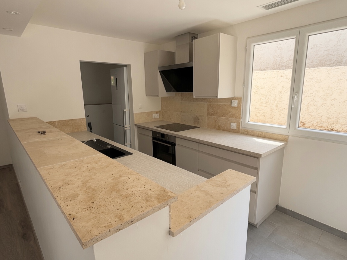 Maison à vendre  - 3 pièce(s) - 61m2 - Roquebrune-sur-argens (83520)