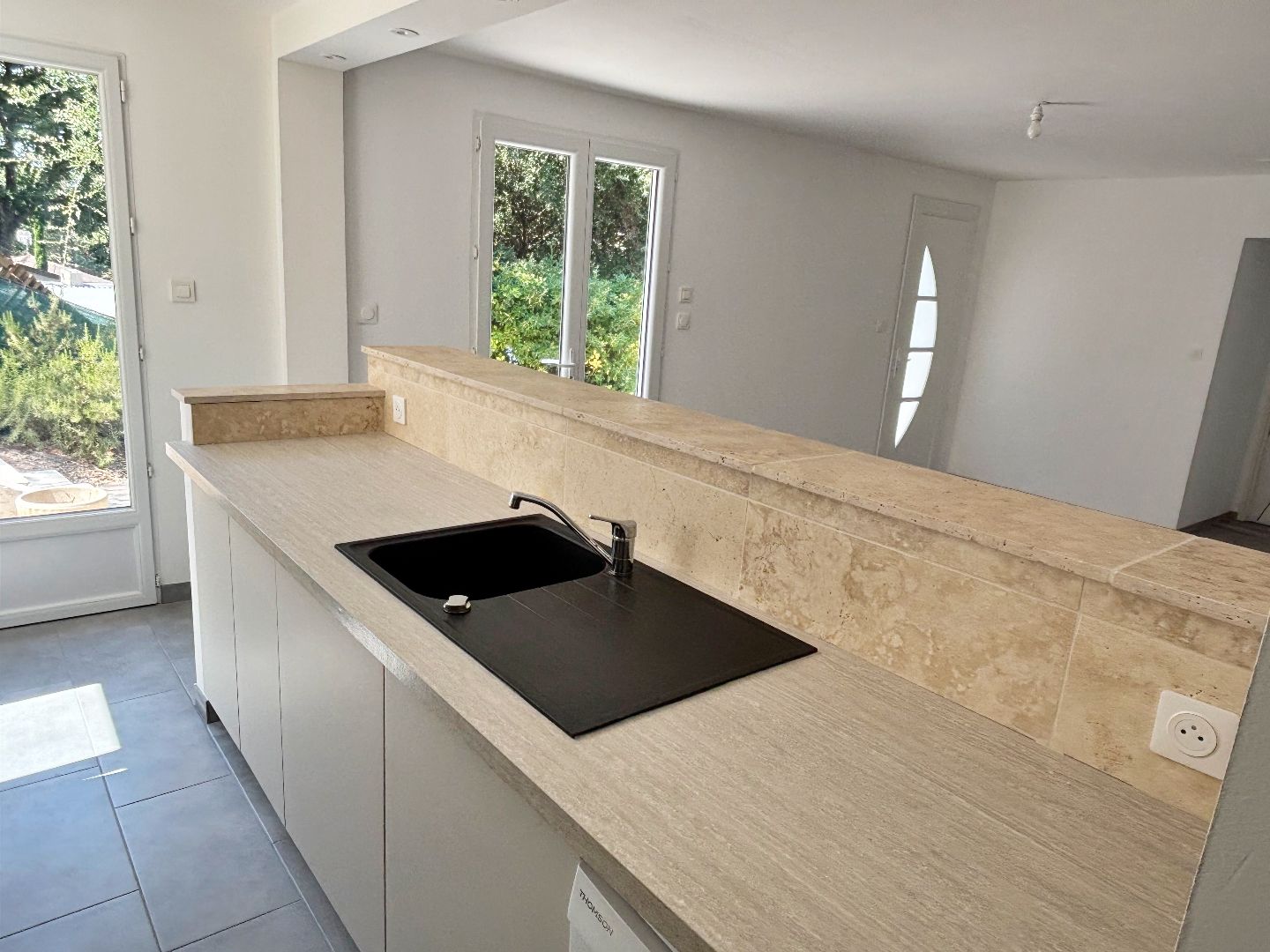 Maison rénovée dans un domaine sécurisé