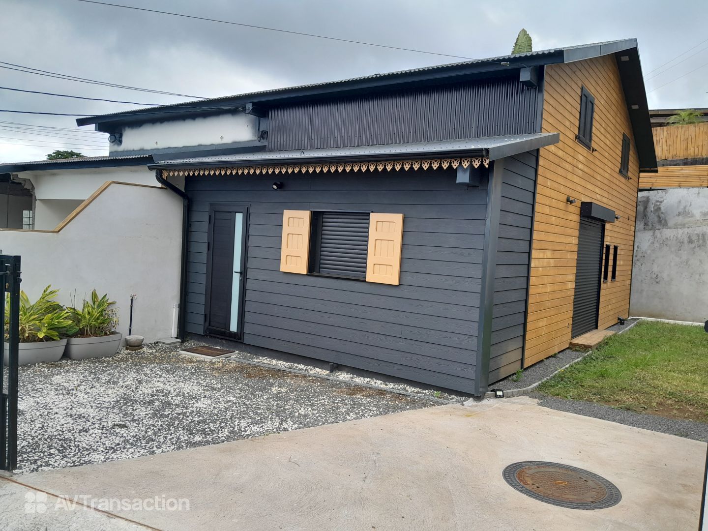 Maison à vendre  - 4 pièce(s) - 90m2 - Saint-paul (97435)