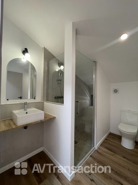 MAISON JUMELEE F4 - 90 m² - RENOVEE A NEUF - JARDIN