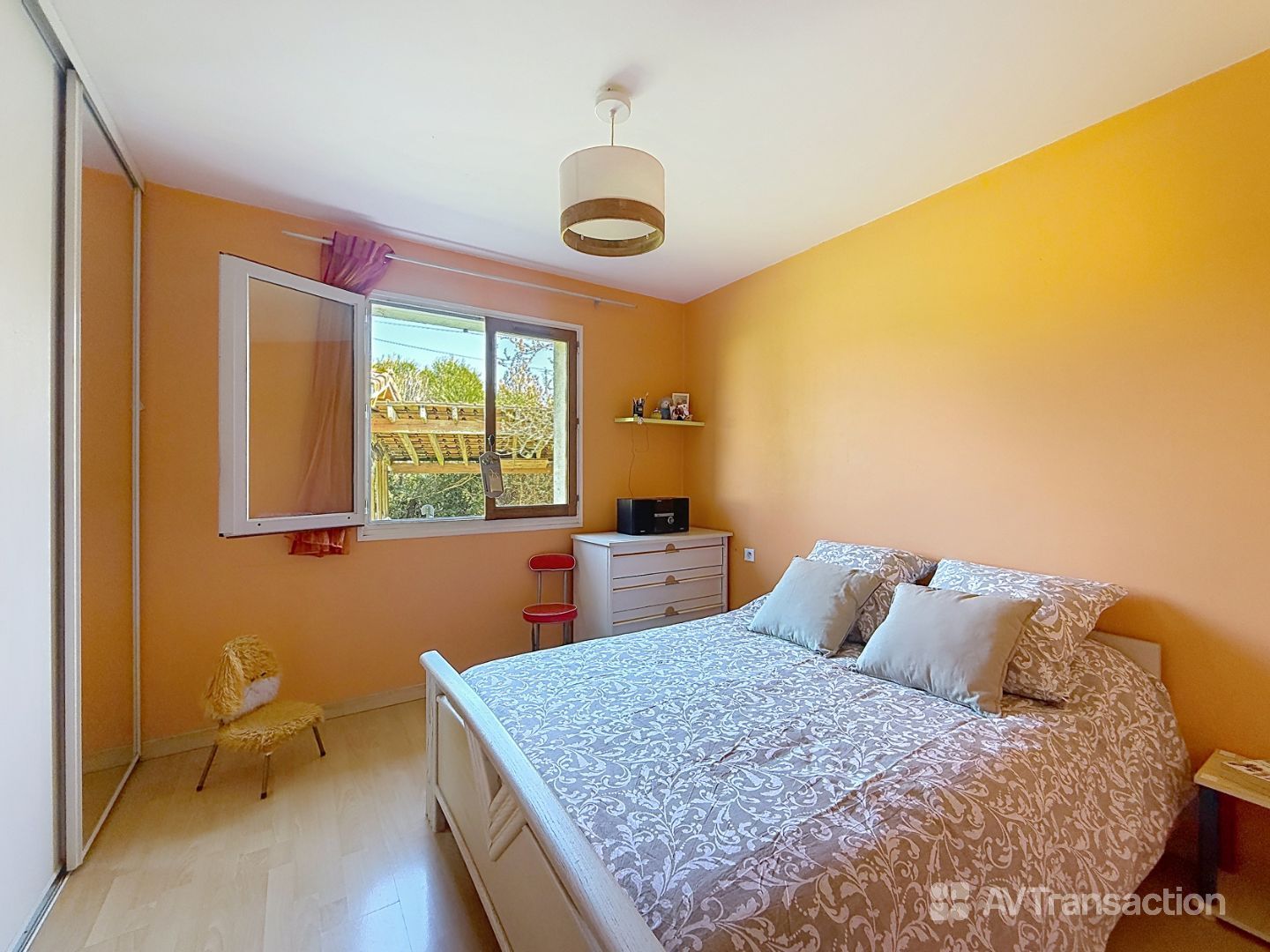 Maison au calme, 3 chambres, grand terrain
