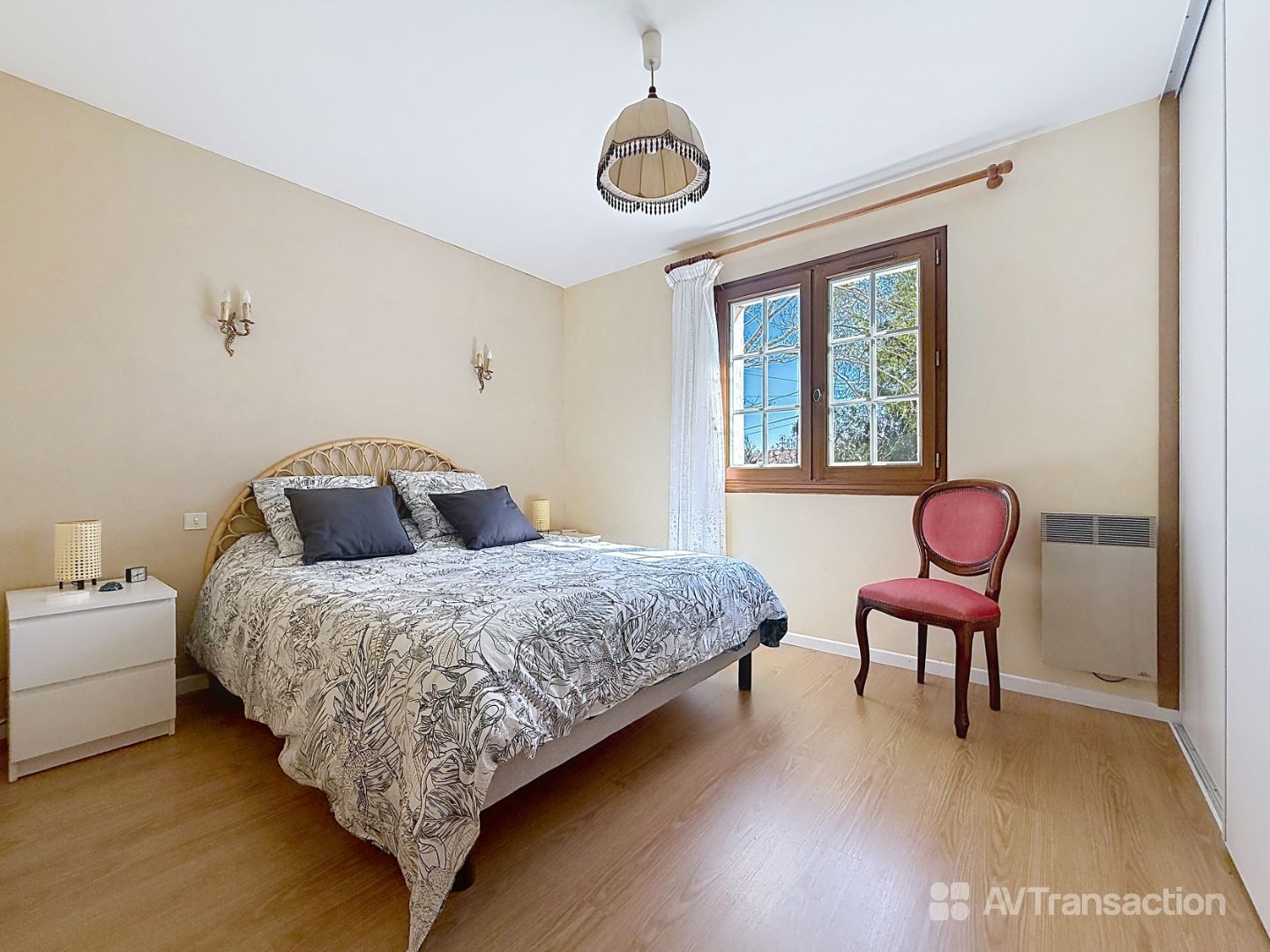 Maison au calme, 3 chambres, grand terrain