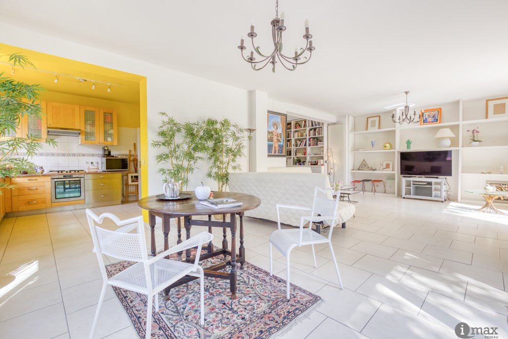 Maison à vendre  - 10 pièce(s) - 249m2 - Igny (91430)