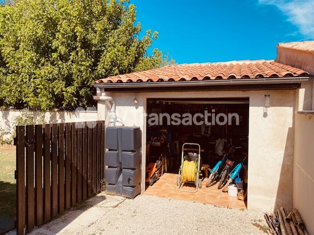 Maison à vendre  - 6 pièce(s) - 145m2 - Brizambourg (17770)